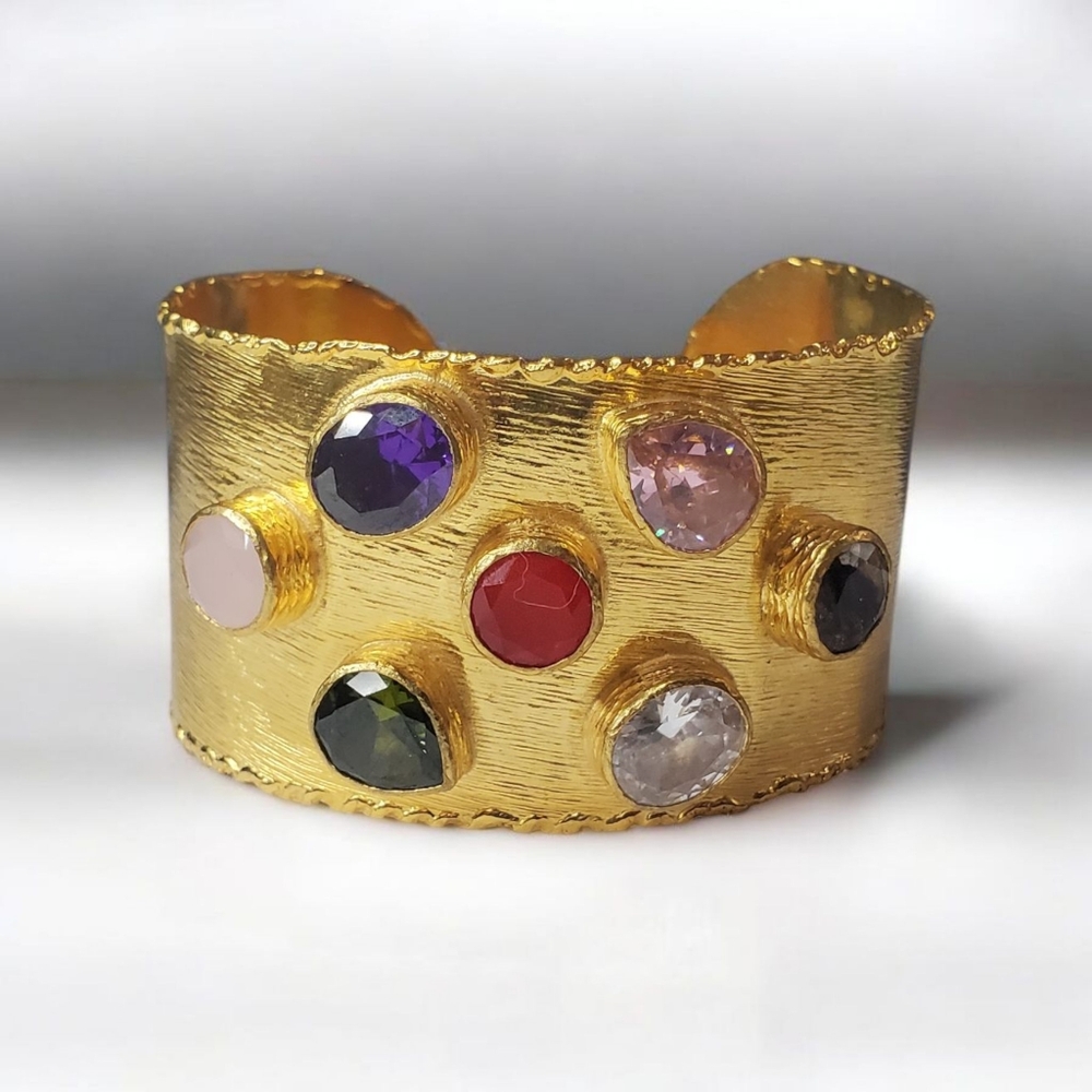 18k Triple Gold Plated Luxury Jeweled Cuff Bracelet - Picture 3 of 8